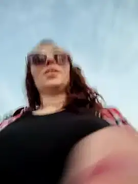 Genevieve143 online show from March 7, 2025, 12:37 am