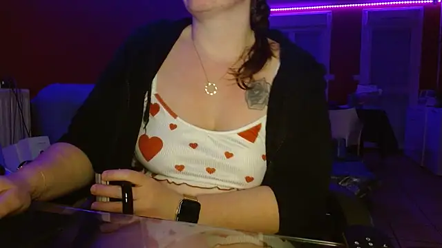 Snapshot of cruellaculdenfer67 chatting on March 12, 2025, 9:35 pm cruellaculdenfer67 online show from March 12, 2025, 9:35 pm