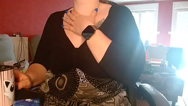 Snapshot of cruellaculdenfer67 chatting on March 21, 2025, 1:45 pm cruellaculdenfer67 online show from March 21, 2025, 1:45 pm