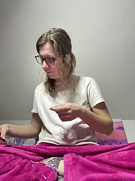 Snapshot of ur_pleasure_ chatting on February 12, 2025, 9:01 pm ur pleasure online show from February 12, 2025, 9:01 pm