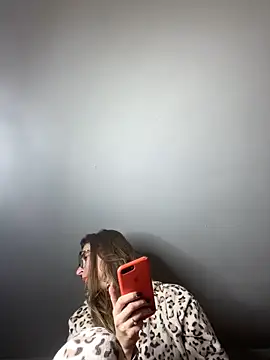 Snapshot of ur_pleasure_ chatting on December 28, 2024, 7:54 pm ur pleasure online show from December 28, 2024, 7:54 pm