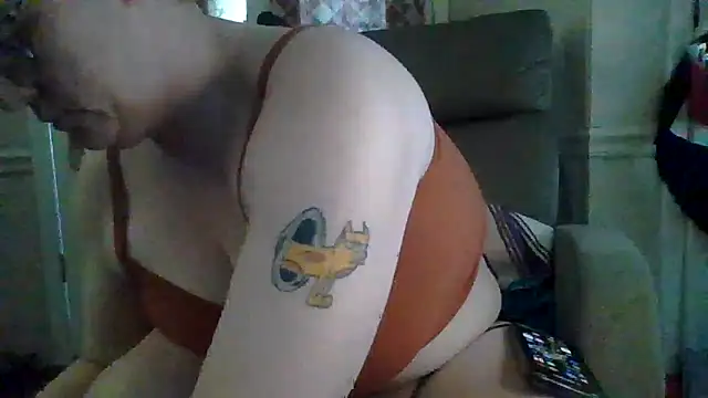 Snapshot of velvetta_ chatting on December 19, 2025, 6:54 pm velvetta online show from December 19, 2025, 6:54 pm