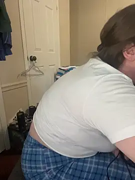 velvetta  online show from October 30, 2025, 5:54 pm