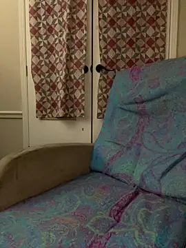 Snapshot of velvetta_ chatting on December 19, 2025, 3:54 am velvetta online show from December 19, 2025, 3:54 am