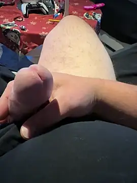 Sebastian24589 online show from December 1, 2025, 3:13 pm