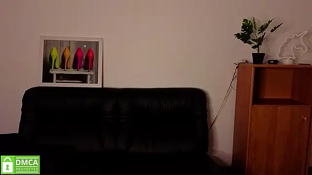 annakillianox online show from February 3, 2026, 12:32 pm