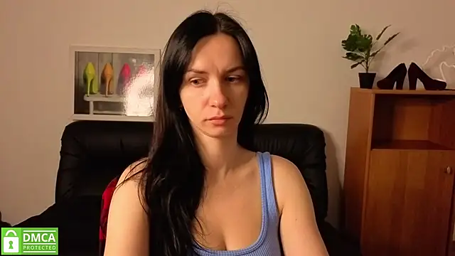 Snapshot of annakillianox chatting on May 25, 2026, 5:29 am annakillianox online show from May 25, 2026, 5:29 am