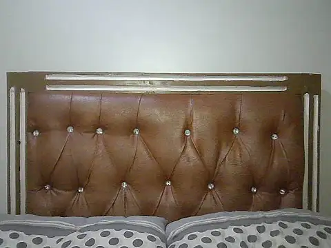 Snapshot of Toxique_ chatting on May 27, 2026, 4:47 pm Toxique online show from May 27, 2026, 4:47 pm