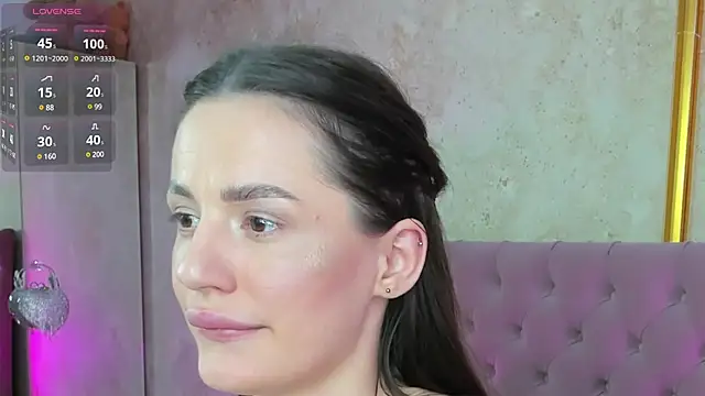 Snapshot of Jelisse_Jones chatting on February 26, 2025, 2:27 pm Jelisse Jones online show from February 26, 2025, 2:27 pm