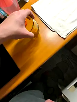 onbifeet online show from February 17, 2025, 7:55 pm