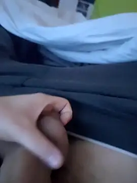 onbifeet online show from December 13, 2024, 11:17 pm