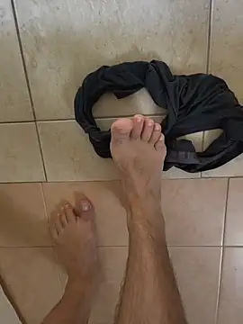 onbifeet online show from July 24, 2026, 5:03 am