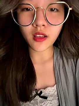 Krixxi22 online show from September 17, 2025, 2:19 pm