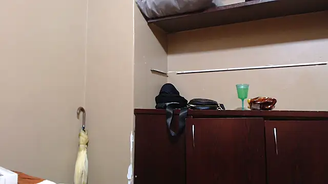 MIGHTYASSS online show from December 21, 2025, 8:27 am