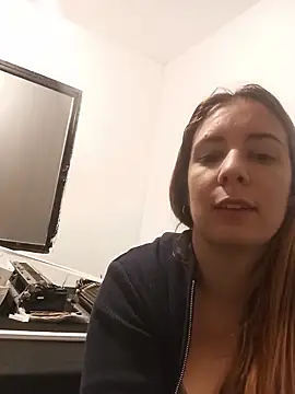 Snapshot of Giselle_Noah chatting on September 27, 2025, 12:06 am Giselle Noah online show from September 27, 2025, 12:06 am