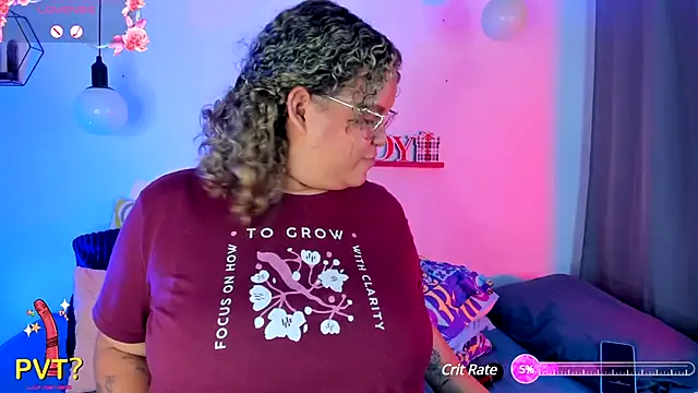 Snapshot of monicabbw_ chatting on February 6, 2025, 5:35 am monicabbw online show from February 6, 2025, 5:35 am