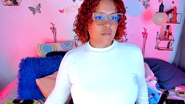 Snapshot of monicabbw_ chatting on October 4, 2025, 11:50 pm monicabbw online show from October 4, 2025, 11:50 pm