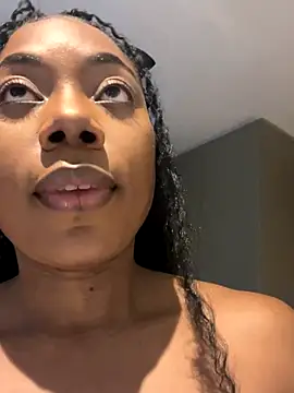 zaraadoll online show from September 27, 2025, 12:22 pm