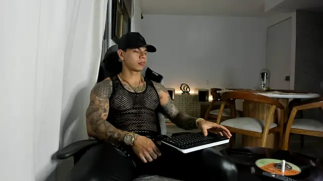 Aron Dark online show from March 22, 2025, 11:42 pm