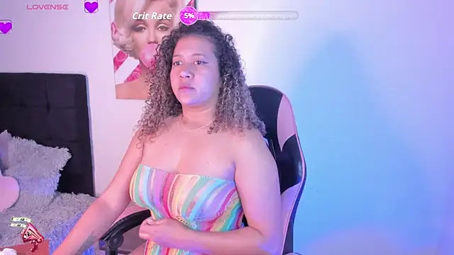 Kenia tompson01 online show from October 29, 2025, 3:11 pm