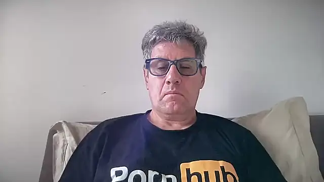 Snapshot of Britmi chatting on September 18, 2025, 6:49 am Britmi online show from September 18, 2025, 6:49 am