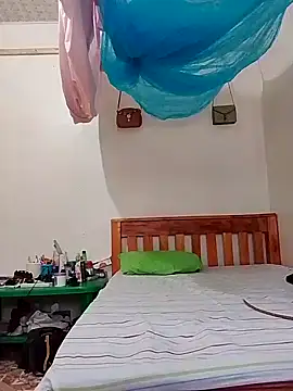 Snapshot of LOVELY-2BERRY chatting on February 6, 2025, 5:25 am LOVELY-2BERRY online show from February 6, 2025, 5:25 am