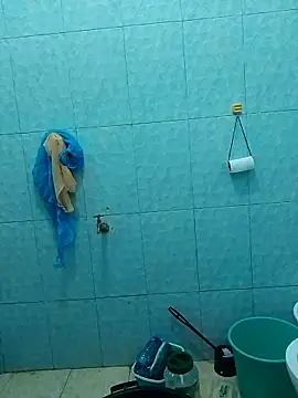 LOVELY-2BERRY online show from February 22, 2026, 5:32 am