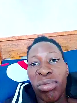 Snapshot of LOVELY-2BERRY chatting on March 17, 2025, 4:40 am LOVELY-2BERRY online show from March 17, 2025, 4:40 am