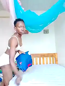 Snapshot of LOVELY-2BERRY chatting on February 7, 2025, 2:47 pm LOVELY-2BERRY online show from February 7, 2025, 2:47 pm