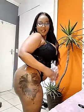 Spotty Coochie online show from November 1, 2025, 7:41 pm