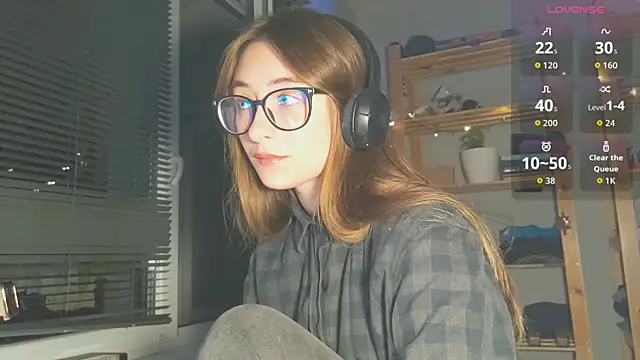 monlight  dana online show from September 29, 2025, 9:20 pm