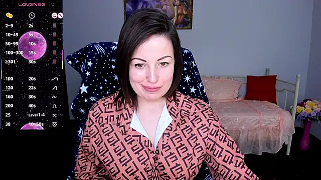 Snapshot of Emily_Midlton chatting on March 3, 2025, 10:38 am Emily Midlton online show from March 3, 2025, 10:38 am