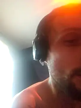 hungandtatted666 online show from November 14, 2025, 1:15 pm