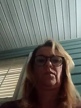 Nextdoor691 online show from October 4, 2025, 4:36 am