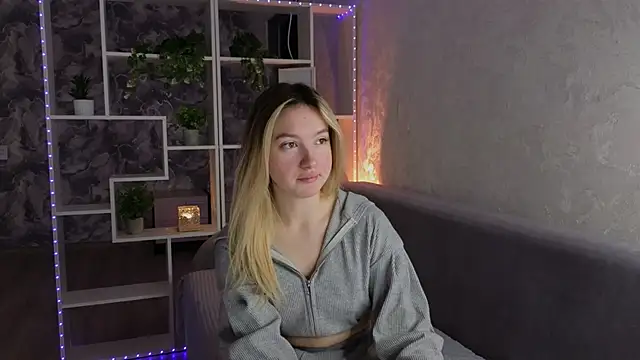 flawless angell online show from October 20, 2025, 2:02 am