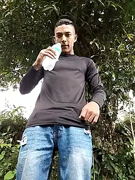 Demiansteven2 online show from October 11, 2025, 4:30 pm