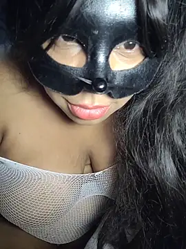 Mulatabigbunda online show from November 14, 2025, 2:48 am