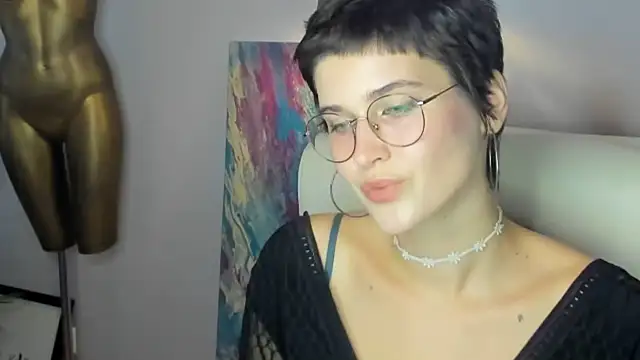 sarah perfect online show from September 14, 2025, 1:44 pm