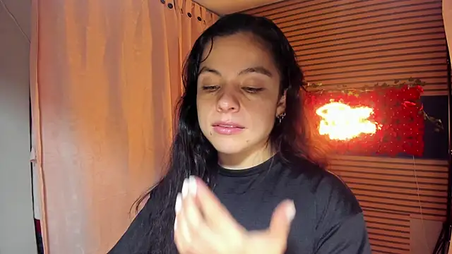 rosse 2504 online show from October 14, 2025, 5:13 pm