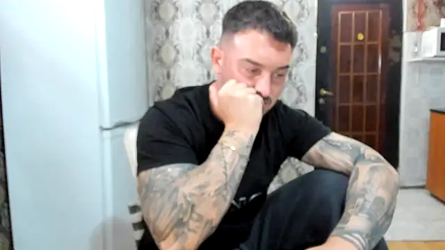 Jonmusclemaster online show from May 21, 2026, 8:39 pm