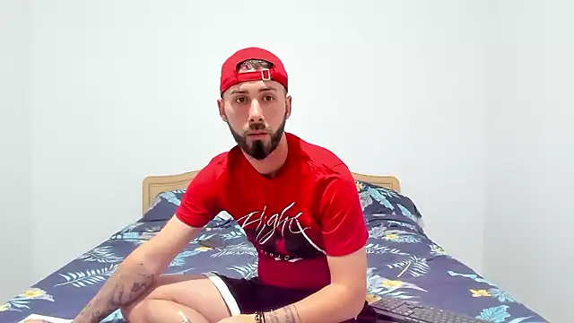 Snapshot of Jonmusclemaster chatting on April 7, 2026, 7:48 pm Jonmusclemaster online show from April 7, 2026, 7:48 pm