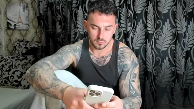 Snapshot of Jonmusclemaster chatting on March 16, 2026, 9:06 pm Jonmusclemaster online show from March 16, 2026, 9:06 pm