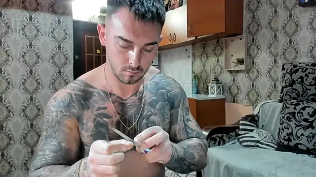 Jonmusclemaster online show from December 13, 2025, 9:21 pm