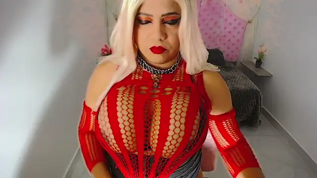 Snapshot of alicehugecock chatting on April 26, 2026, 8:17 pm alicehugecock online show from April 26, 2026, 8:17 pm