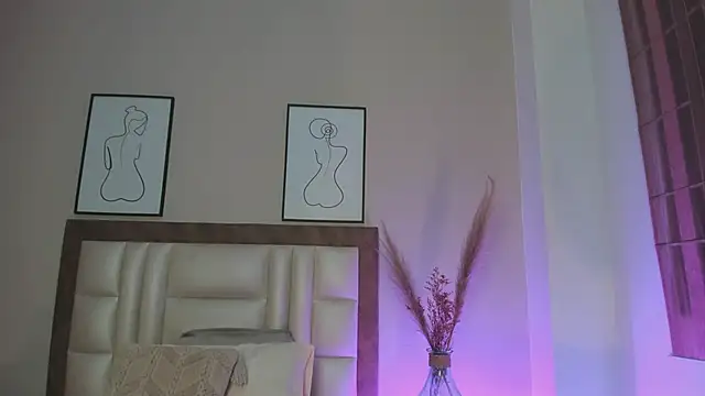 AlissaNix online show from October 15, 2025, 7:11 pm