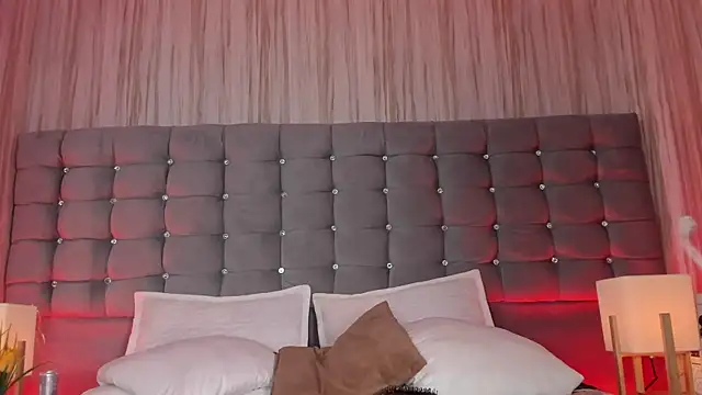 Snapshot of Poacahontasfg chatting on November 24, 2025, 3:50 am Poacahontasfg online show from November 24, 2025, 3:50 am