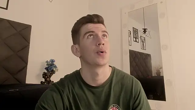 MikaelSlow online show from March 11, 2025, 7:24 am