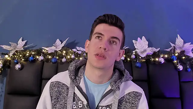 MikaelSlow online show from November 29, 2025, 4:34 am