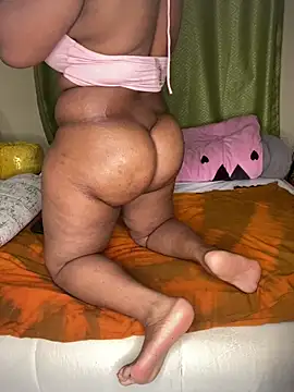 Snapshot of nur_lin chatting on February 28, 2025, 1:47 am nur lin online show from February 28, 2025, 1:47 am