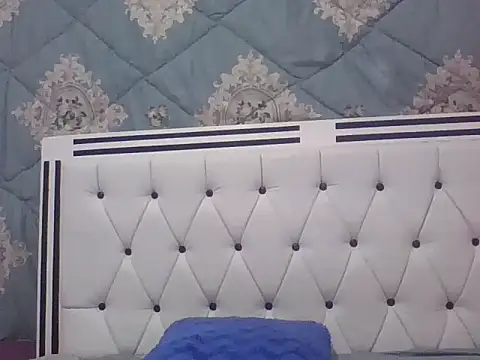 Snapshot of petitev chatting on March 22, 2025, 8:08 am petitev online show from March 22, 2025, 8:08 am